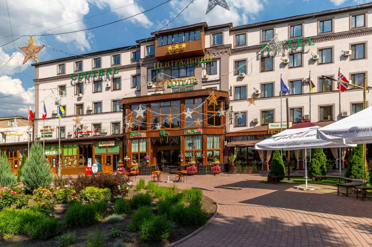 Centralny Hotel Kryvyi Rih Exterior foto